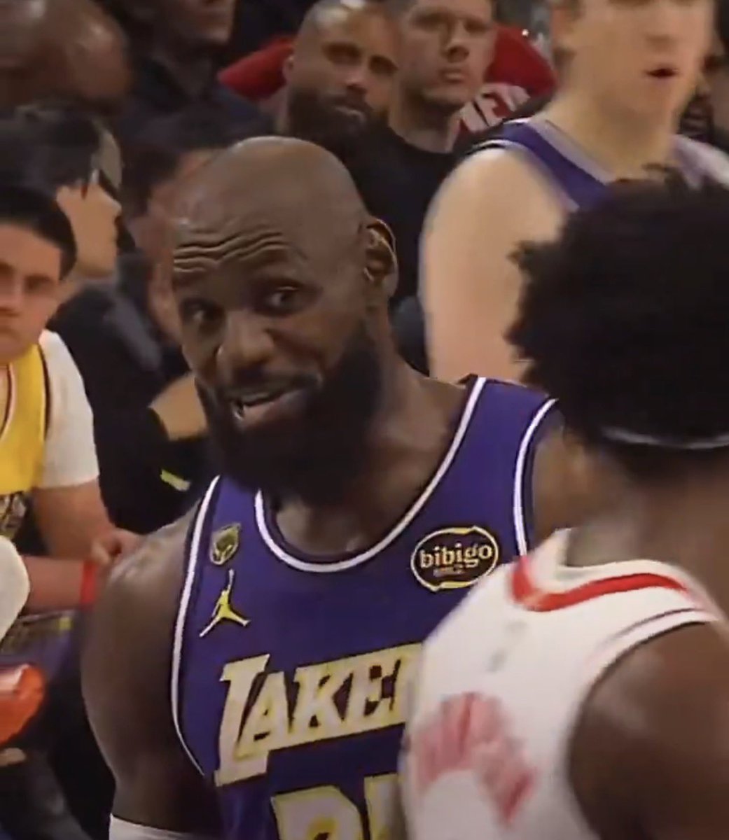 ericbrownj21's tweet photo. @FeelLikeDrew This should definitely be a meme🤣 https://t.co/GgDr5Kyaqf