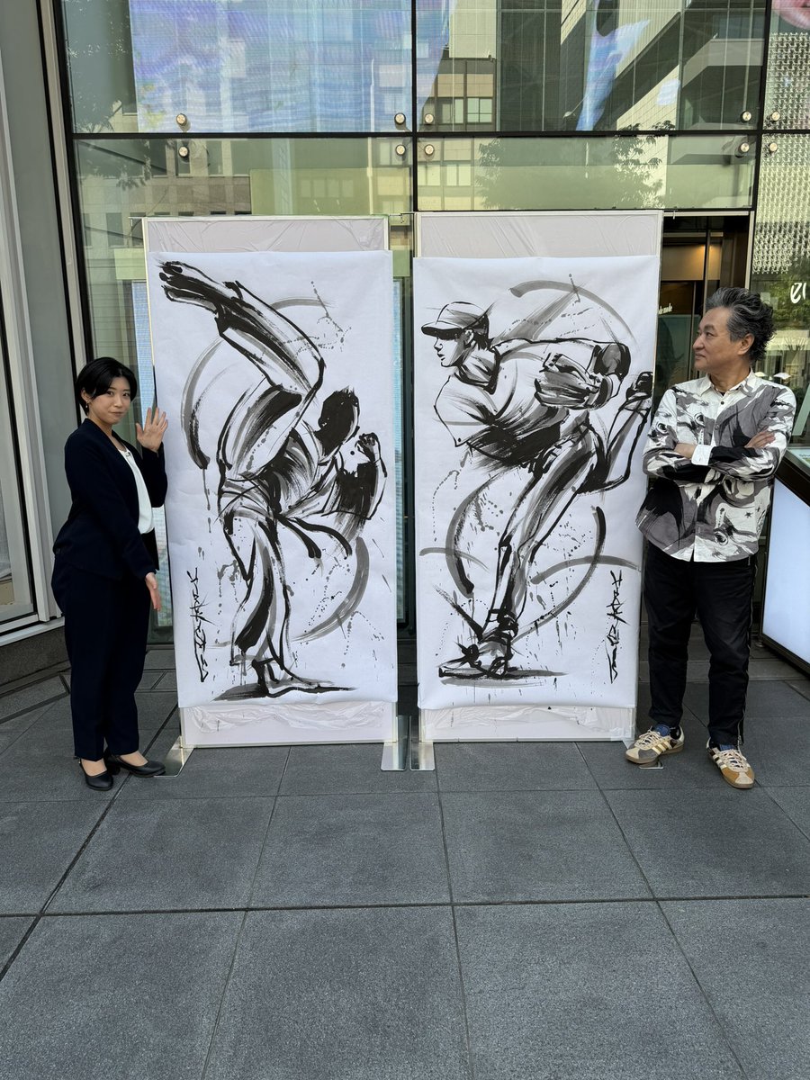 さ*／様 ライブペイント自画像 昨日無事個展初日迎えられました。ご来場された方、ライブペイントも
