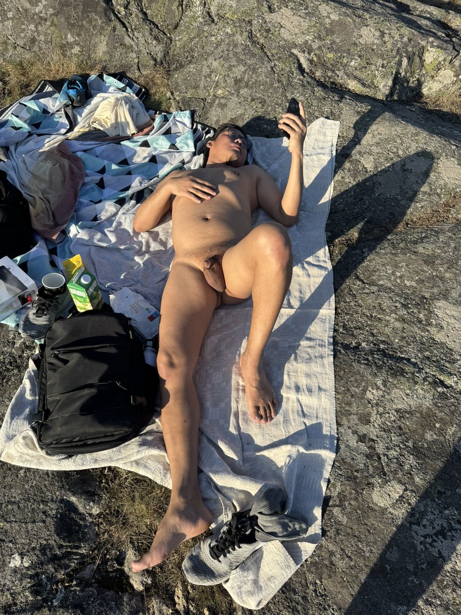 NOAH - nudist in 🇸🇪 tweet media