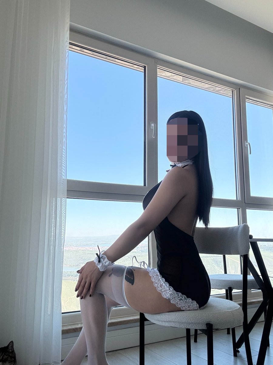Laviniaa_ tweet media