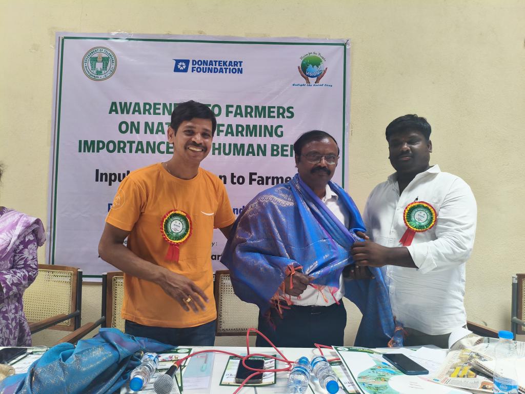 visionngon's tweet photo. Awareness on Natural farming to Farmers at Ratnapur village Shivampet Mandal Medak District Telangana. https://t.co/ViLTFXQgWE