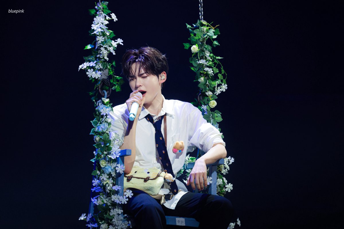 bluepink_memory's tweet photo. 260315 HQ

#성한빈 #成韩彬 #SUNGHANBIN #ソンハンビン https://t.co/ZDU1KFQH9p