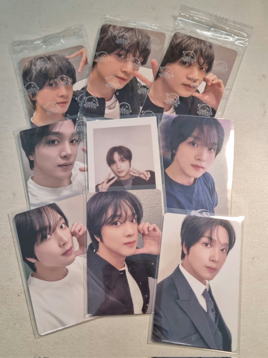 edvlyna_'s tweet photo. ー𝒯𝑜𝒹𝒶𝓎'𝓈 𝓂𝒶𝒾𝓁 ♡°ミ

Uhm... ter co banyak plak https://t.co/WMjjQcgeko