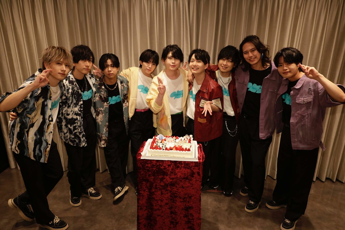 【公式】18TRIP（エイティーントリップ） tweet media
