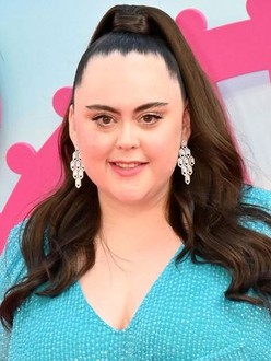 mary_j63574's tweet image. Sharon  Rooney fails the Forensic tests/Bio male skull/ 3x the MALE gait/straight legs/knees together/feet forwards/with a SPACE/but Fanx for playing CS#forensics #CSI #EGI                                                         
     #happybirthdayrohit