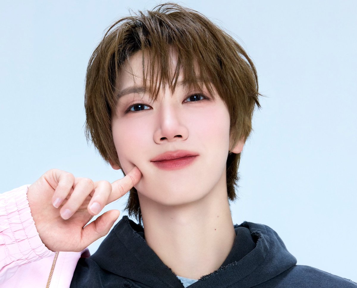 ✳︎ honeyten tweet media