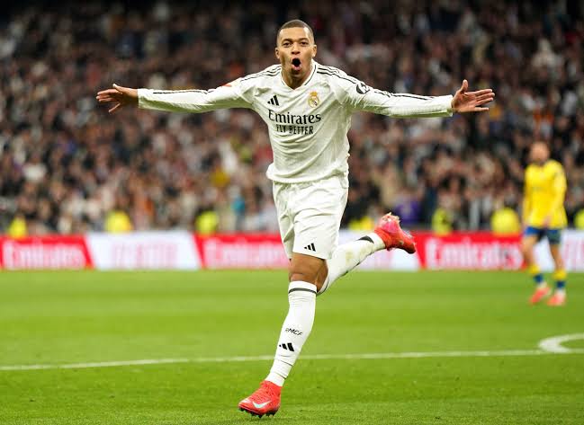 Fabrizio Mbappe tweet media