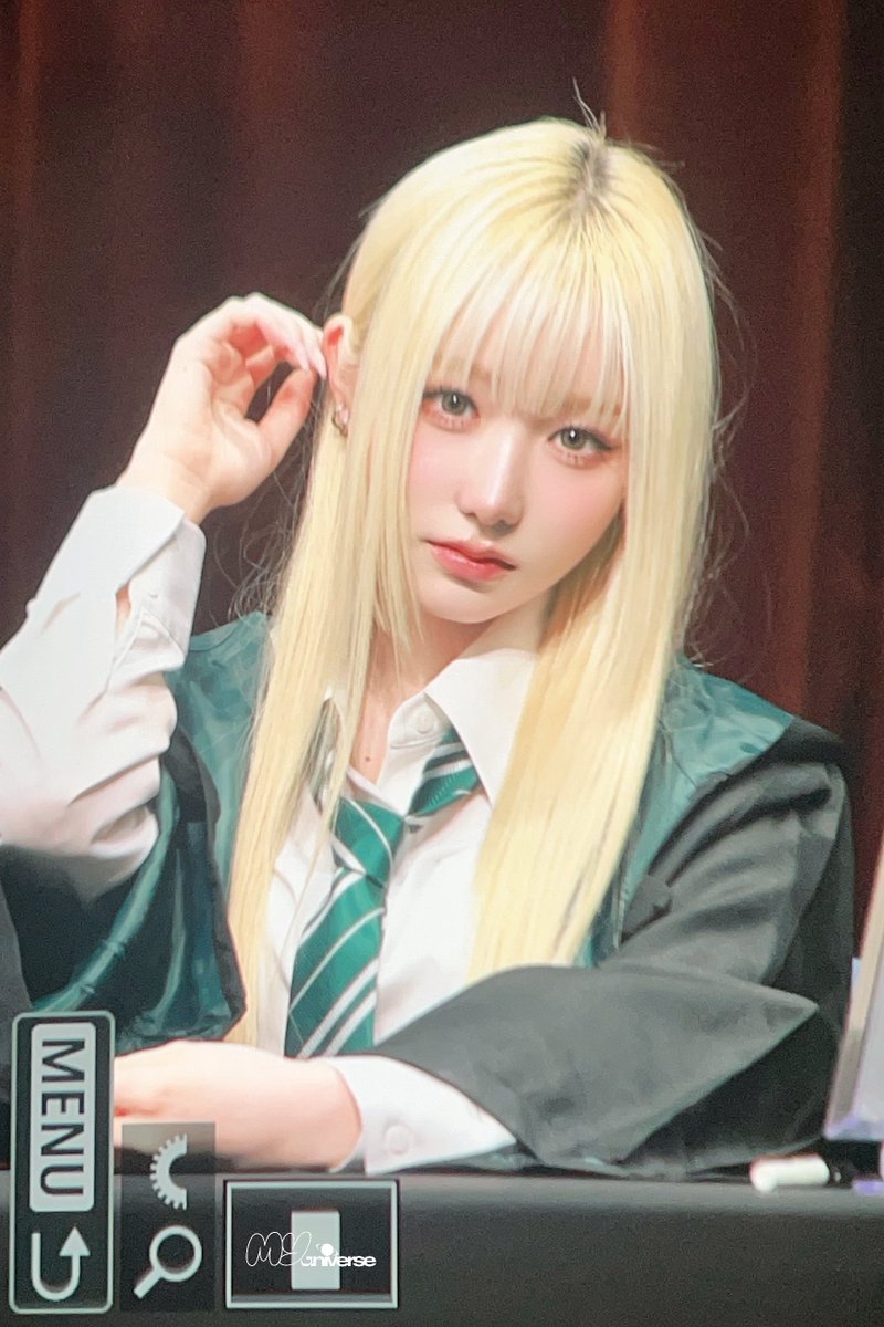 MY_universe0927's tweet photo. 260503 pre

🐍

#세이마이네임 
#메이 #MEI #SAY_MEI #SMN 
#SAYMYNAME https://t.co/C4uuKT1mrd
