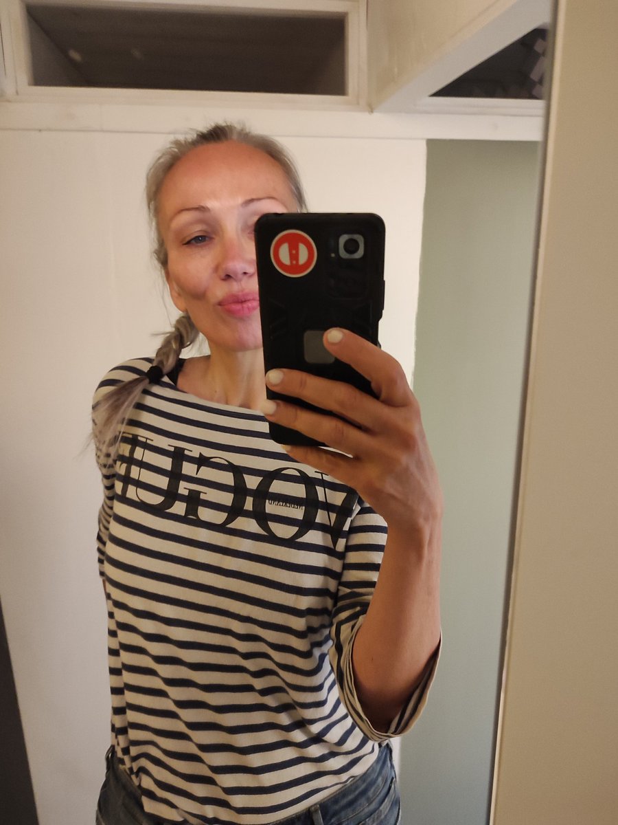 Lila Lux tweet media