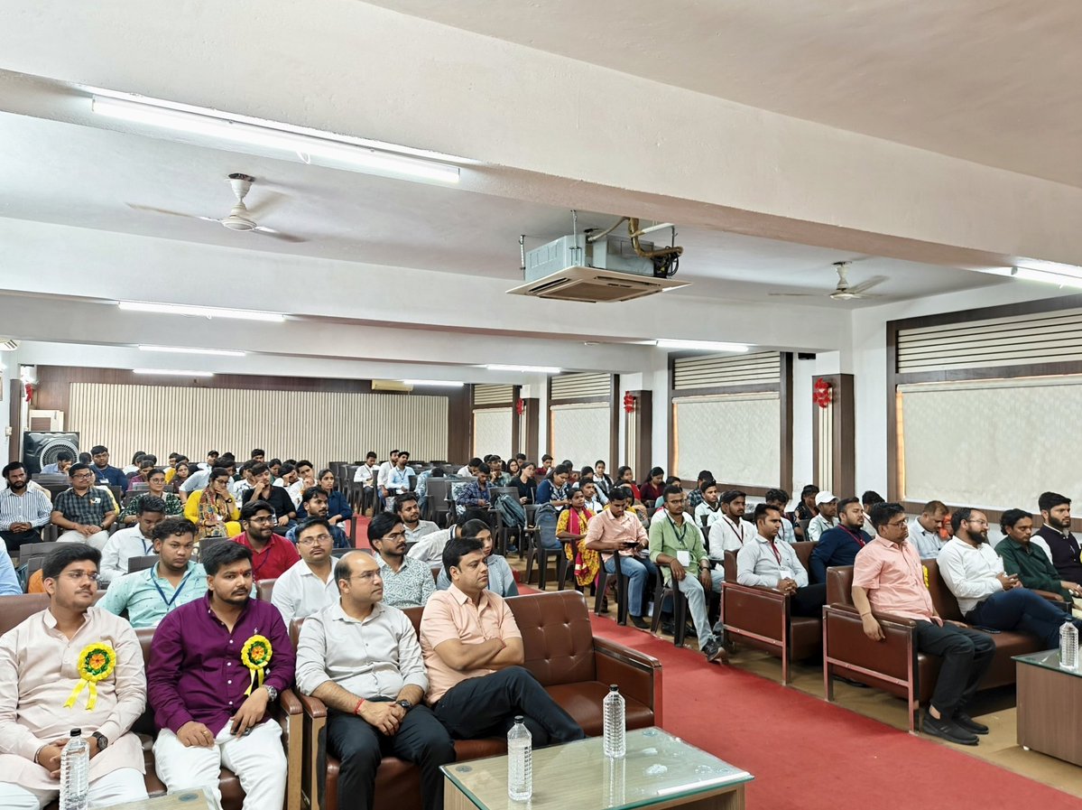 YogantVerma1's tweet image. ShoDH Chhattisgarh organized a State Level Workshop on “Role of IKS in Research Development” at CVRU Bilaspur.

A meaningful step towards integrating Indian Knowledge Systems into modern research 🇮🇳

#IKS #ShoDH #Research #Chhattisgarh