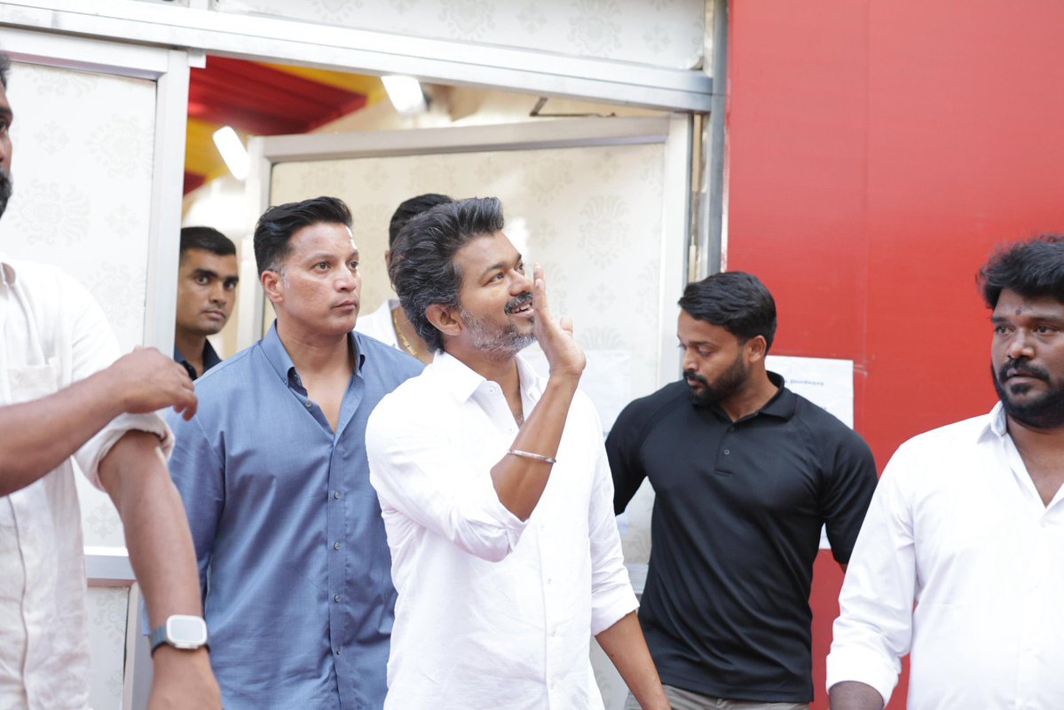 Pokkiri_Victor tweet media