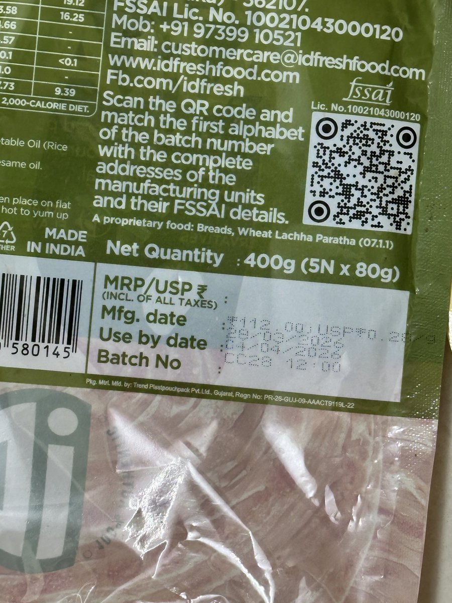 ParvezAli_07's tweet photo. Blinkit is sending expired products, this is second time in one month https://t.co/90VWwezuJW