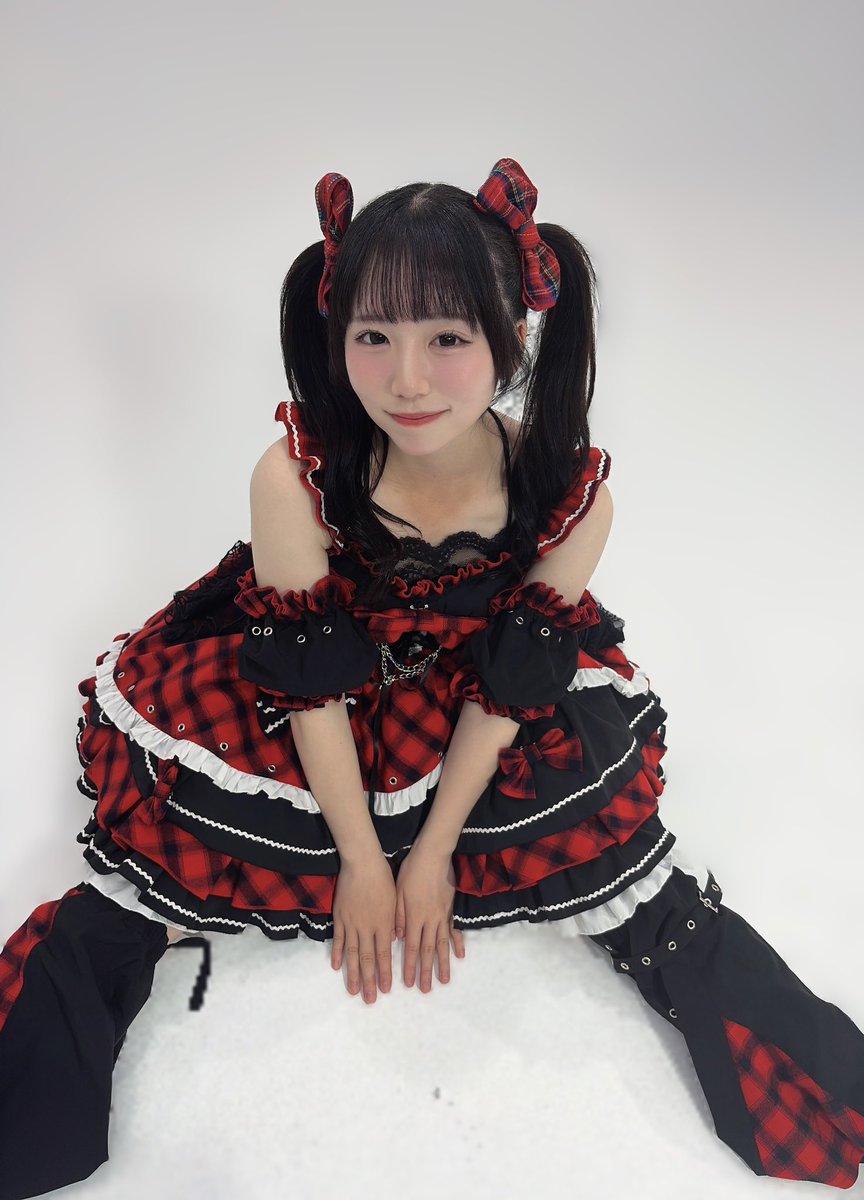 青山夏姫 tweet media