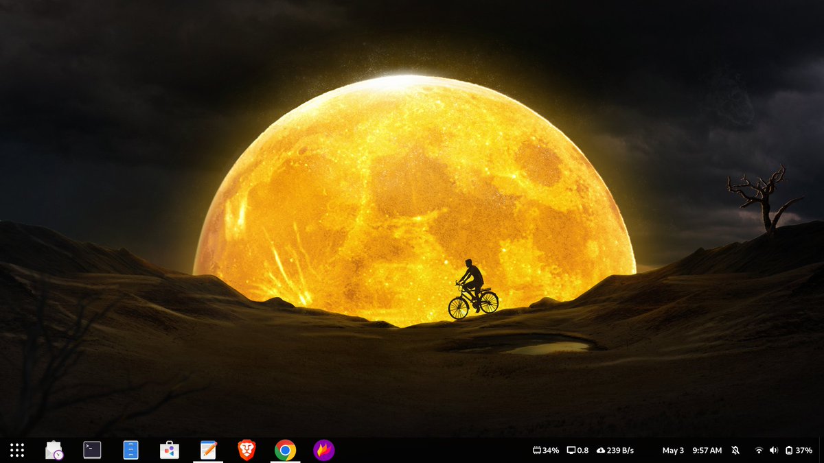 vimal0212's tweet image. Many ways we can beautify the Debian operating system. Here, I made beautification in a minimal way. I changed the login screen image, wallpaper, and the Dash to Panel extension. Debian version 13 (Trixie) with GNOME desktop.

#debian #desktop #customization