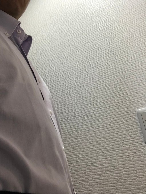 jinba221's tweet photo. これが1年前位かな 確かな知識があれは健康に痩せられます https://t.co/xXfRx4UH1O