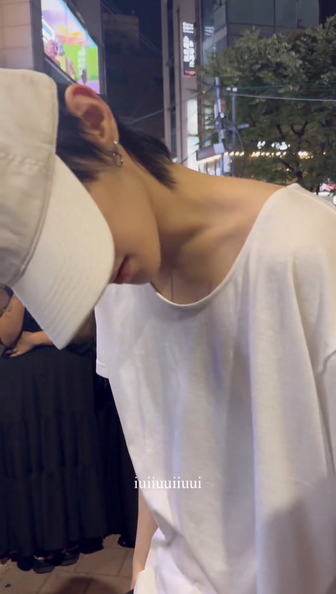 너무 가녀린 그 ……