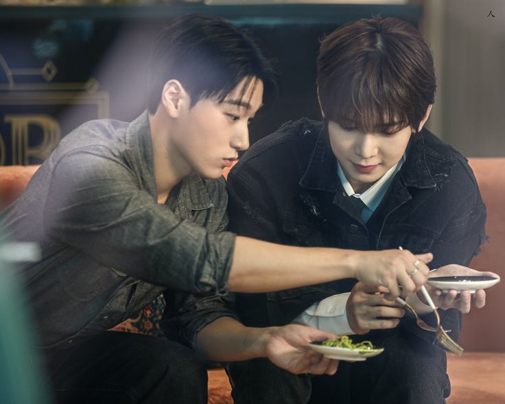 Sangatit0's tweet photo. #Sansang #산 #SAN #여상 #YEOSANG https://t.co/g6khOBbpd4