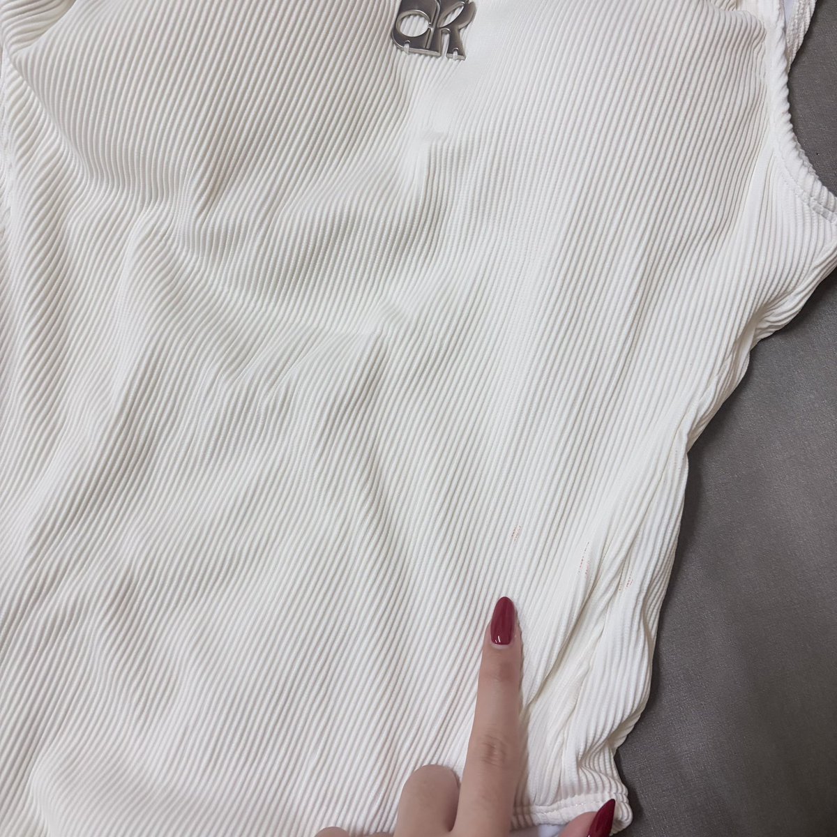 usedbybbacc's tweet photo. ส่งต่อ ￼ Coralist Swimwear ชุดว่ายน้ำวันพีช one-piece รุ่น 'Callista'  
สี White ค่า / size M🤍

ใส่ 1 ครั้ง ตำหนิรอยเปื้อนตามรูป
ส่งต่อ 730 บาท ส่งฟรีค่า from 2,390

#ส่งต่อเสื้อผ้ามือ2 #เสื้อผ้ามือ2 #ส่งต่อชุดว่ายน้ำ #ส่งต่อบิกินี่ #บิกินี่ #ชุดไปทะเล #coralistswimwear https://t.co/vZASlzP7Gk