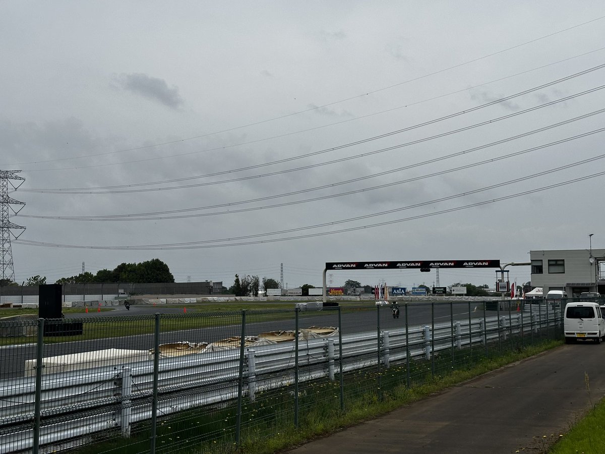 とことこ METEOR350/CBR250RR/S1000RR tweet media