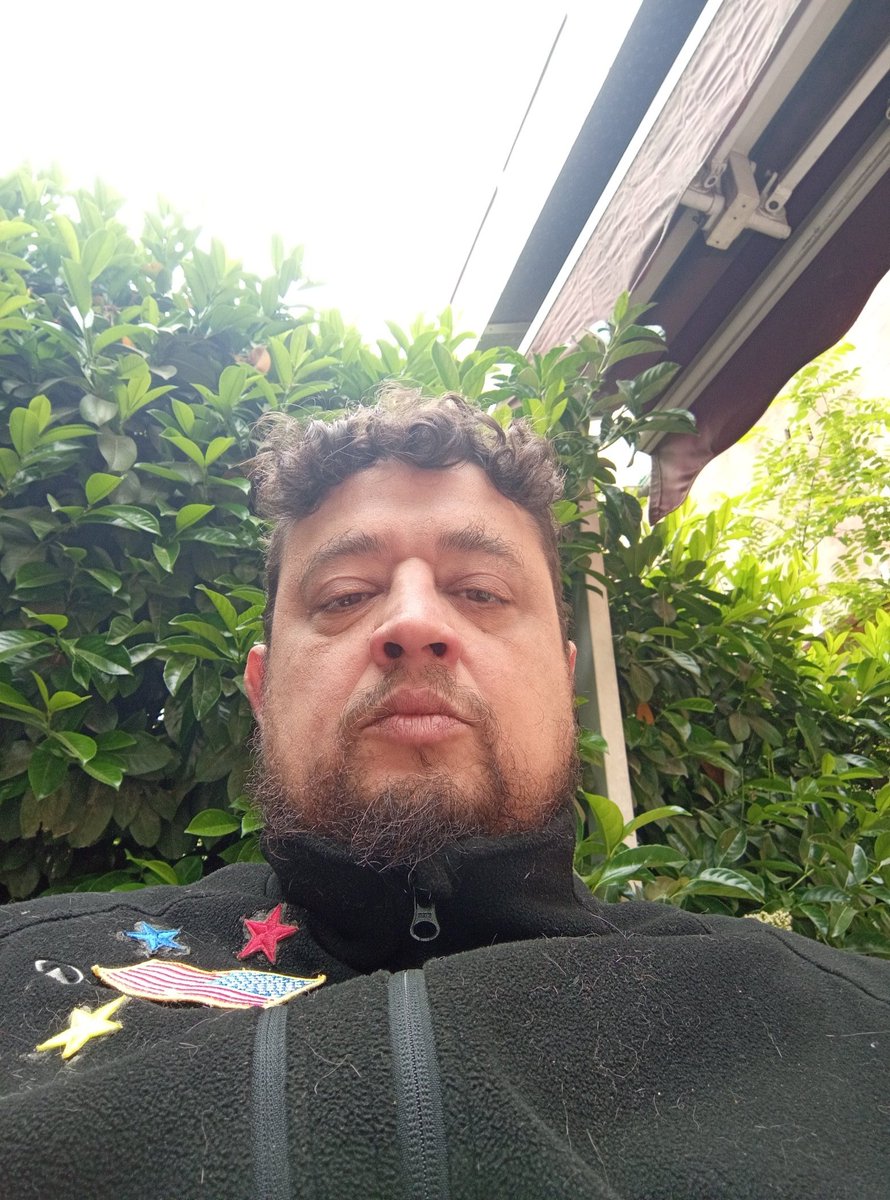 blauyverd's tweet photo. @BoixosNoisFirm 

#ÅLBËRT 🩵🩷🌟✨ https://t.co/11hpTrKPKR