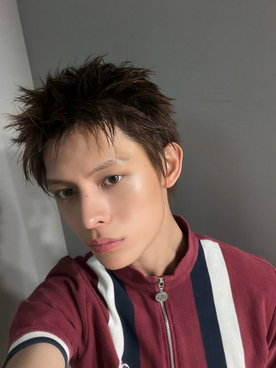 星星 tweet media