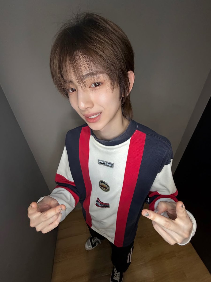 코르 tweet media