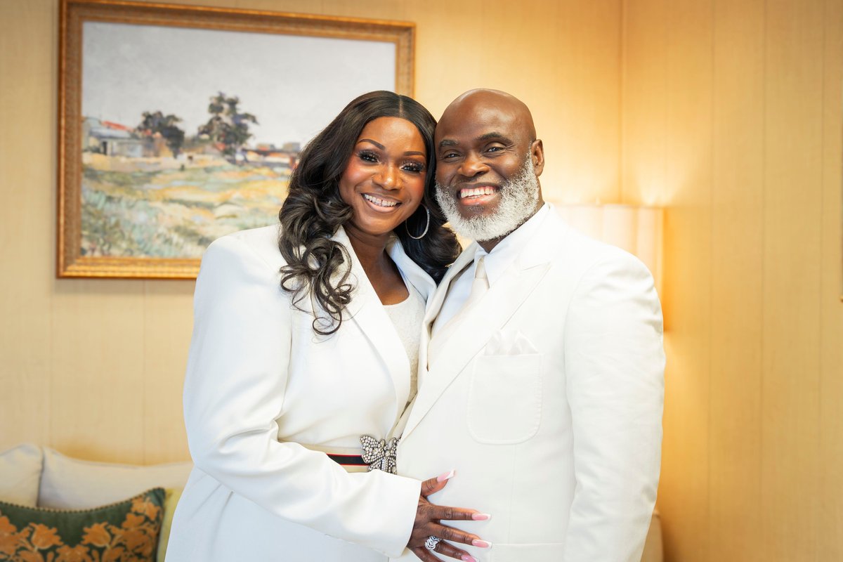 drvivakinboro's tweet image. Happy Sunday Family 💜

We are believing for a powerful time in God's presence today 
Join us this morning at 10AM

📍 TECC | 7 Bunting Close, Mitcham CR4 4ND

Come as you are. Leave transformed. 🙌🏾

— Dr Sam &amp;amp; Dr Viv 

#HappySunday #TECC #JoinUs #KingdomFamily #LiveLoud 💜