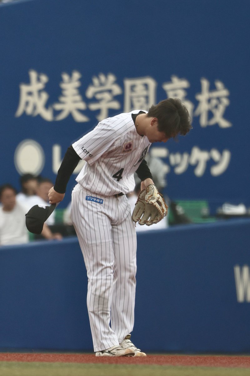 がろー tweet media