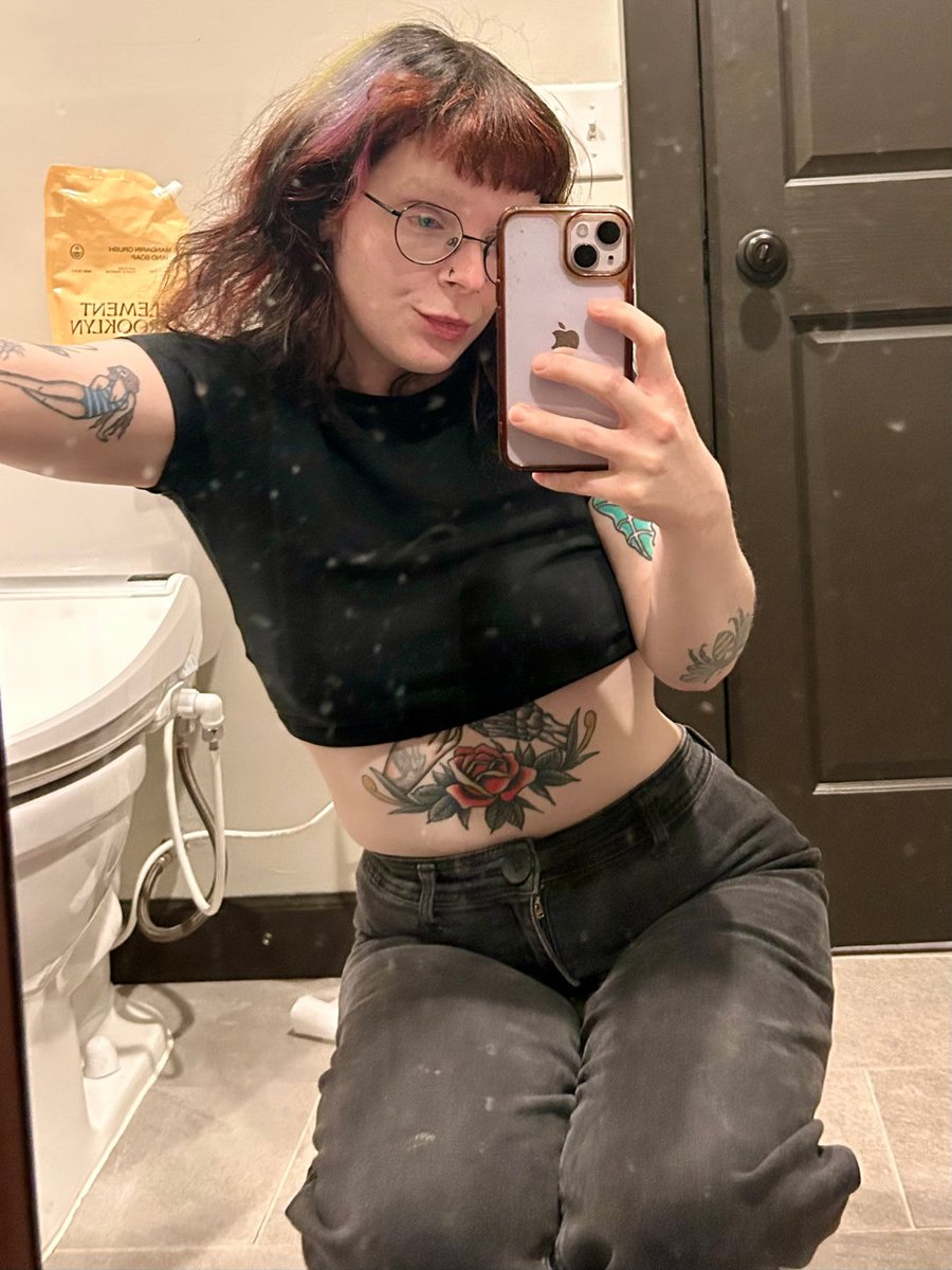 abby™️ tweet media