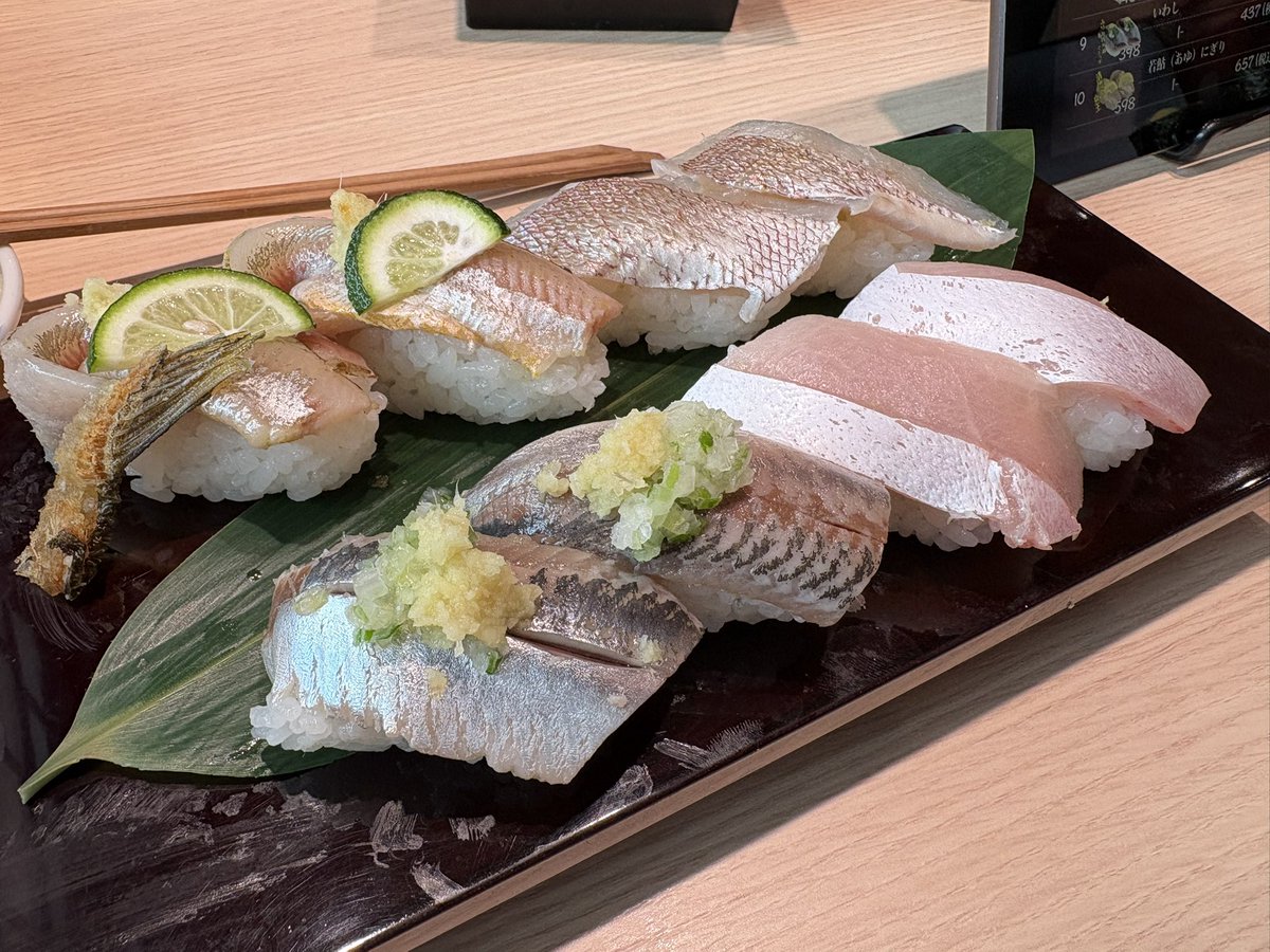 おやつカン鰤ー tweet media