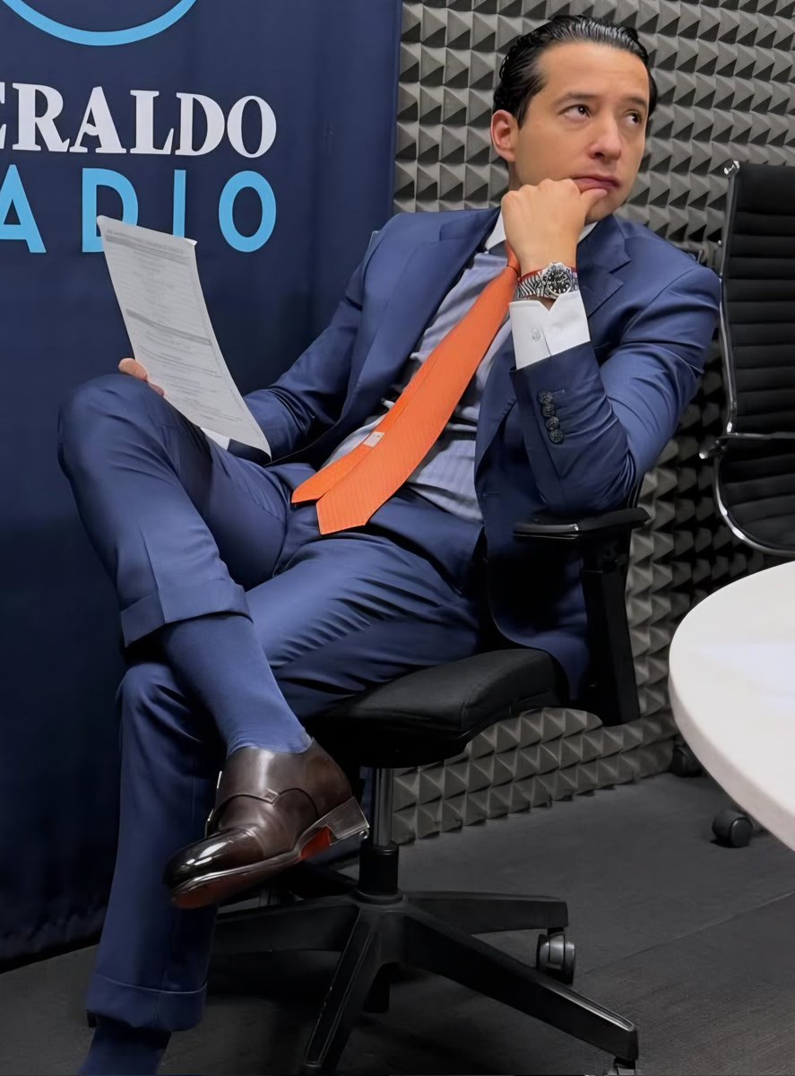 Trajeados VIP 👔 tweet media