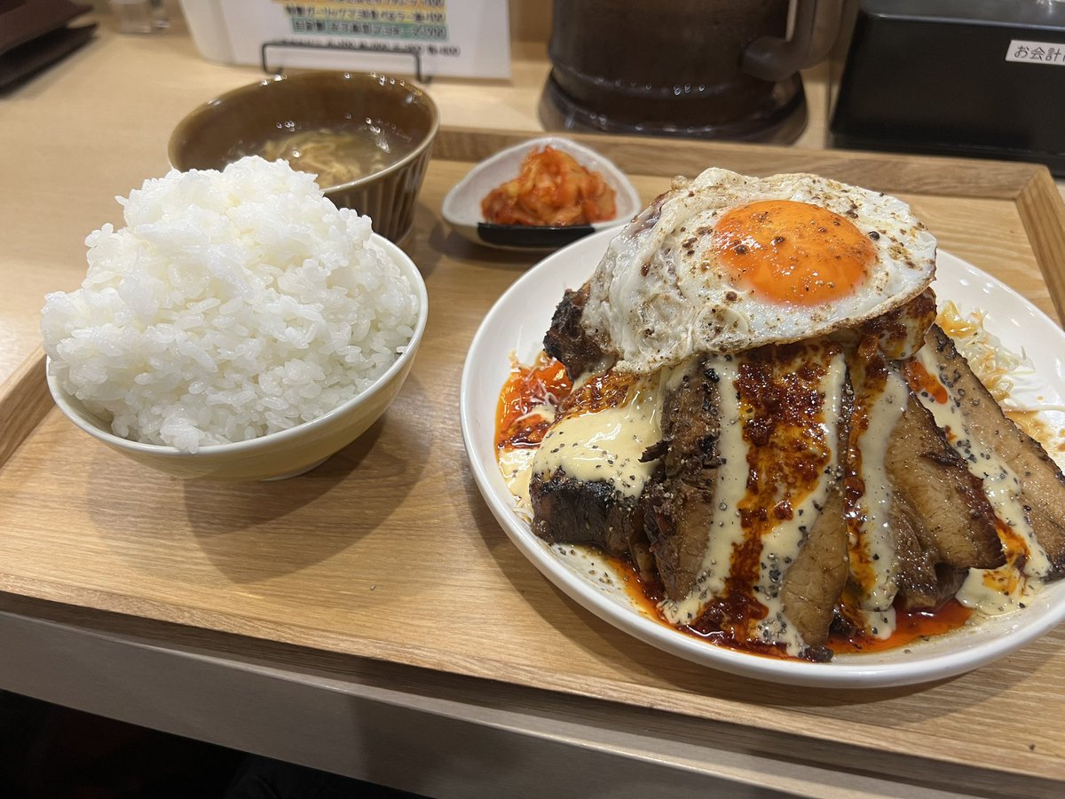 もち tweet media