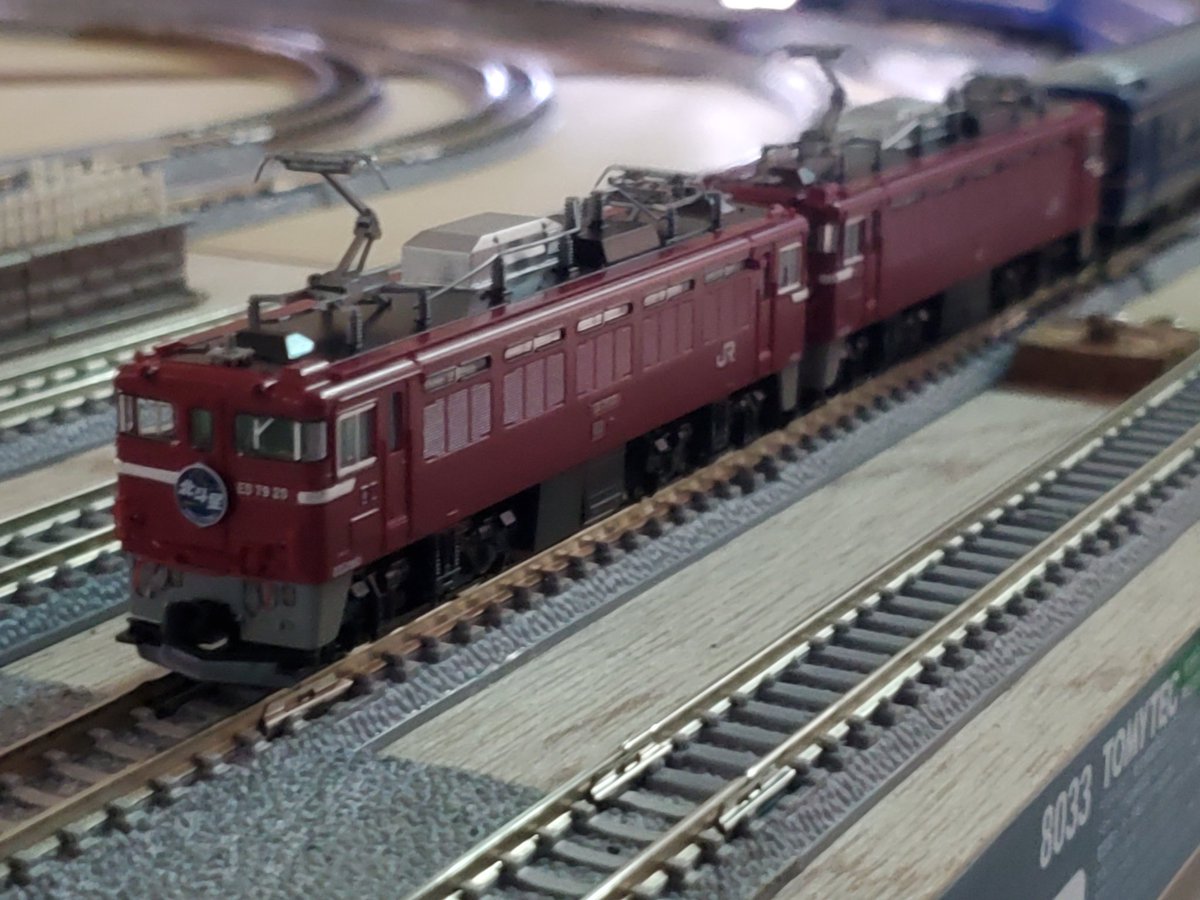 AstraeaDenD's tweet photo. #あげおであそぼう
午後の部
カシ釜北斗星北海道編成
カシぼの客車13連
ED79重連北斗星東日本編成

今回もありがとうございました😊 https://t.co/DMHvGOWikD