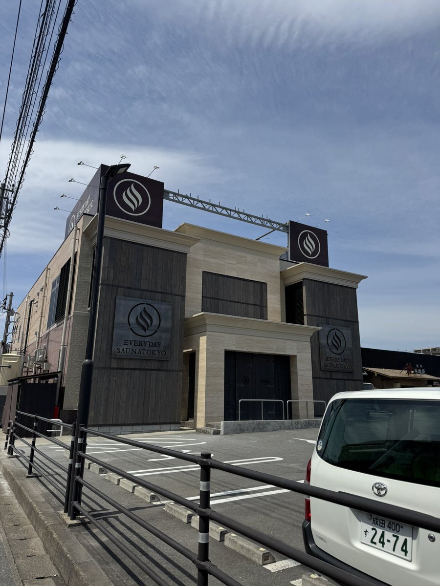 れ い あ tweet media