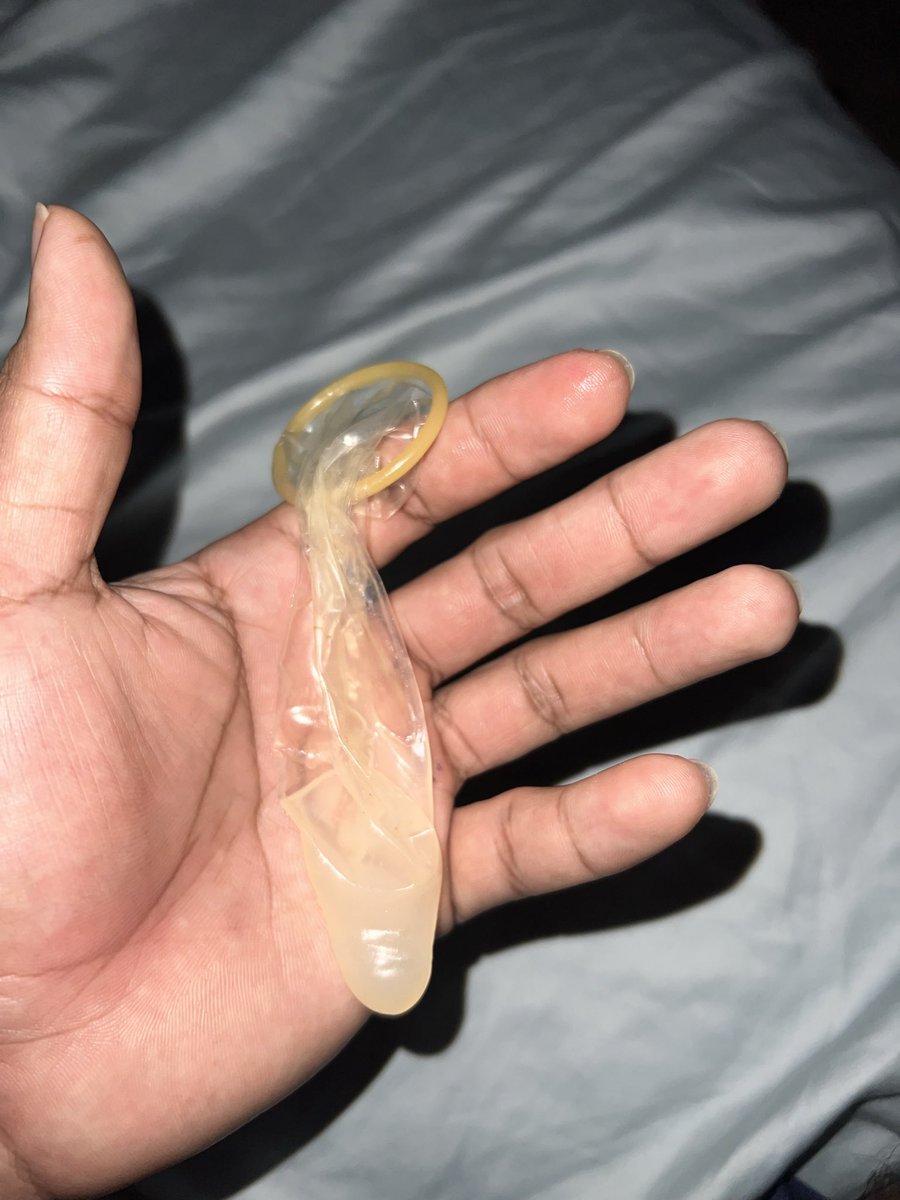MorenoMxli36230's tweet photo. Como me encanta comerme este culito, me pide que le dé verga mientras sus papás no están, me saca la leche me pide más y más tiene un culo súper rico y apretadito se la come todaaa…
@encuentrogaygdl #twink #hot #mxli #lechitacaliente #pelos https://t.co/tjIICty1uc