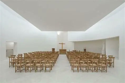 Ave Maria tweet media