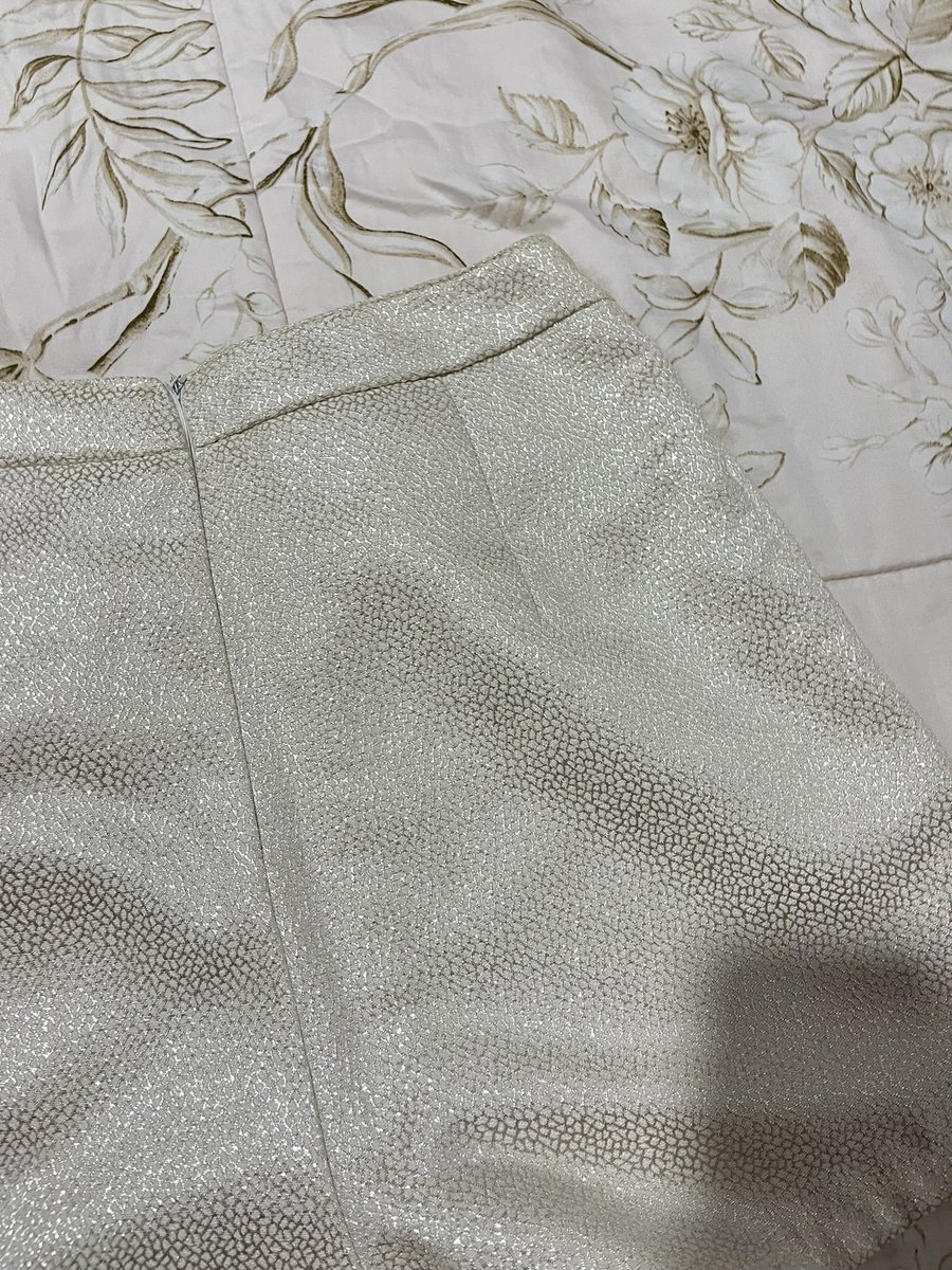 secondhandbymiw's tweet photo. ✿ 1.กก.วิบวับใส่เป็นซับได้ 25฿
Waist: 26

✿ 2.ชมพูแป๊น ใส่นอน 20฿
Waist : 26

👉🏻ใครรับ���ู่50รส

📍สินค้าเป็นมือสองอาจจะมีตำหนิบ้างเล็กน้อยขอคนเข้าใจและรับได้นะคะ
#ส่งต่อเสื้อผ้า #แฟชั่น #ราคาถูก #โล้ะตู้ #เสื้อผ้ามือสอง #ปล่อยเสื้อ https://t.co/hjQteDcJUr
