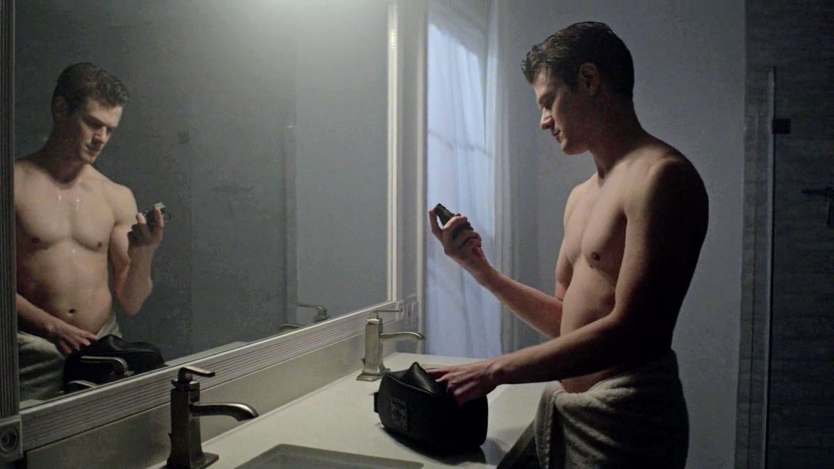 HaileeoConnor1's tweet photo. @JoyofFroy LUCAS TILL Who wouldn't want to crush on him? https://t.co/QB2luodukr