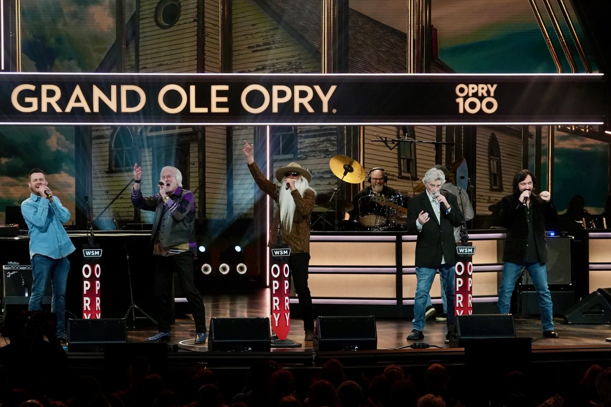 The Oak Ridge Boys tweet media