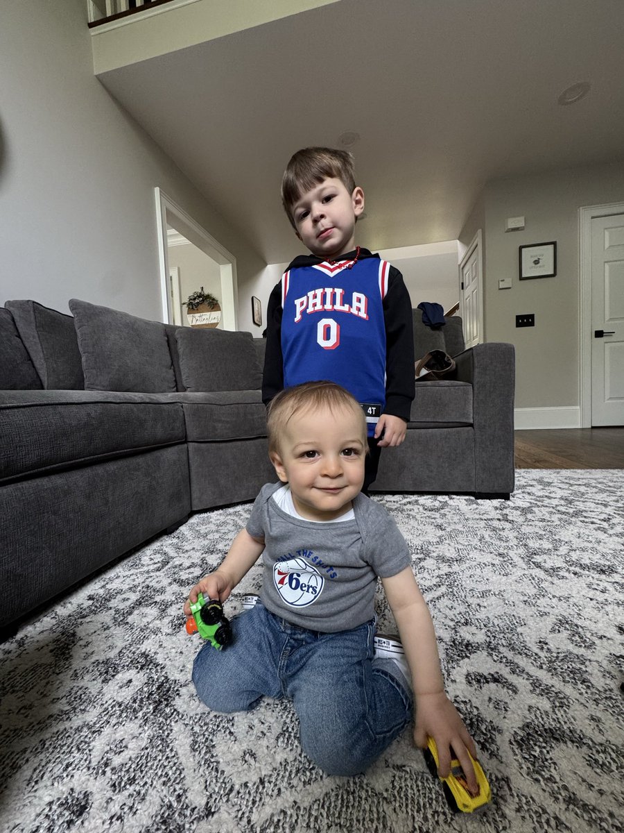 Lieutenantdaan's tweet photo. #PlayTheSong @sixers https://t.co/UVqDDuTNWg