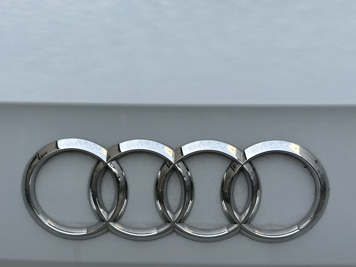 tapes20187445's tweet image. #audi