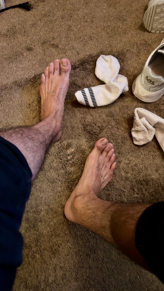 TheFootDudeX 👣 tweet media