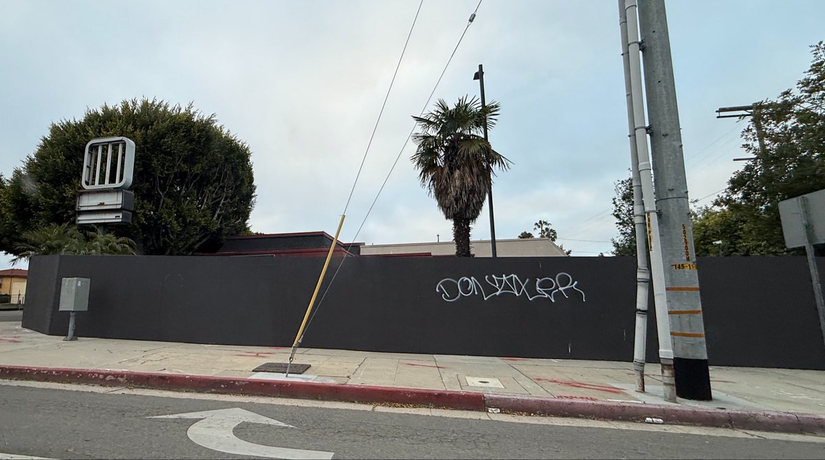 Hear in LA tweet media