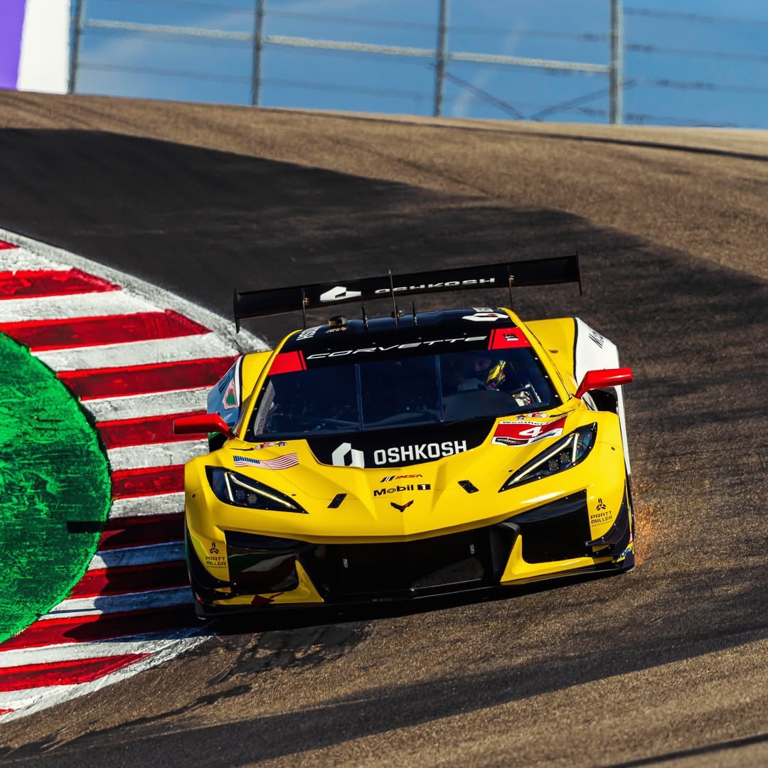 2jzJesse's tweet image. Climb up to drop again, this is Laguna Seca 

#IMSA #Corvette #LagunaSeca