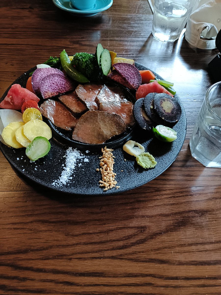 Kazutoshiwind's tweet photo. 早昼
パン食べ放題、コーヒーおかわり可
＃ペニーレイン　
＃土浦 https://t.co/XiGvC2ISJc