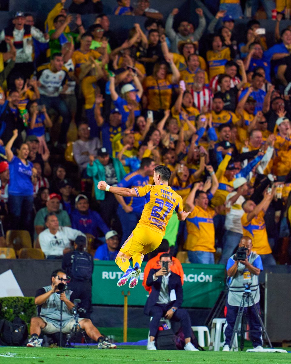 TigresOficial's tweet photo. ¡Festejo de gol! ⚽️ https://t.co/XXvj9kFY8I