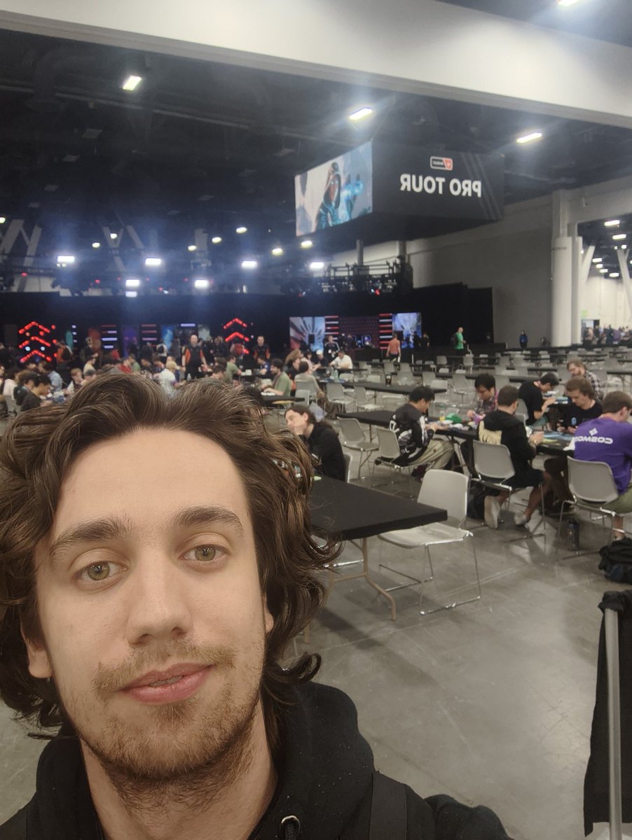 Gregoriusil tweet media