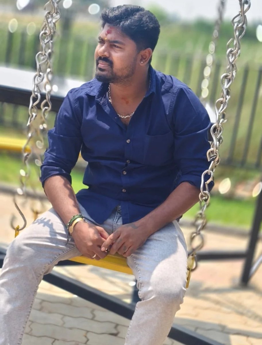 AzharKh56278335's tweet photo. Semmaiya irukka🥵
Ivan likes enna💥
Enga irukan🍑
Ivan number irukka..!! https://t.co/p2Y1S6DNPn