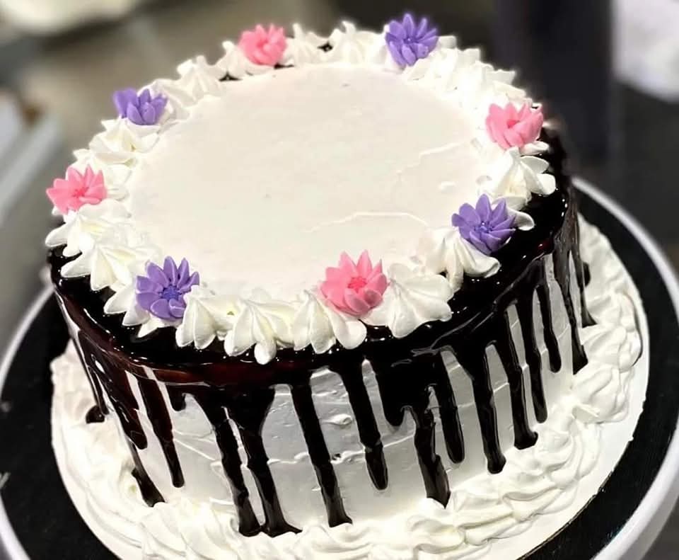 _SweetJennys's tweet image. Mother's Day is coming up soon! 
💐🍫❤️🫂
#mothersdaygift #mothersday