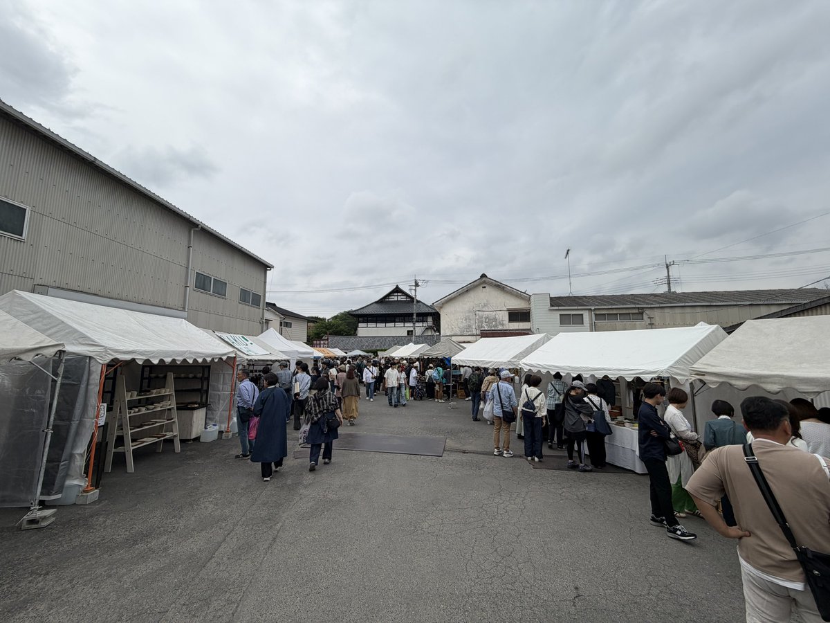 アーリア tweet media